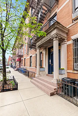 Sold by Compass | media 12