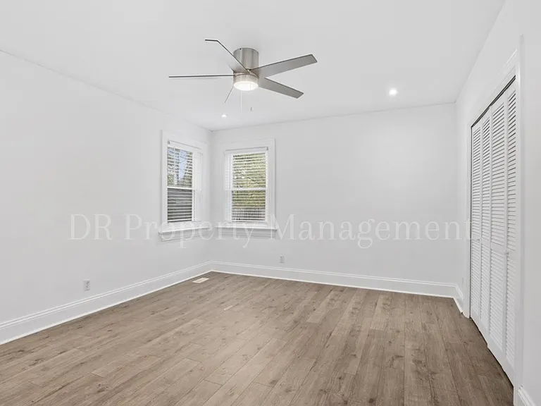 319 Forest Hill Ave — Photo 9