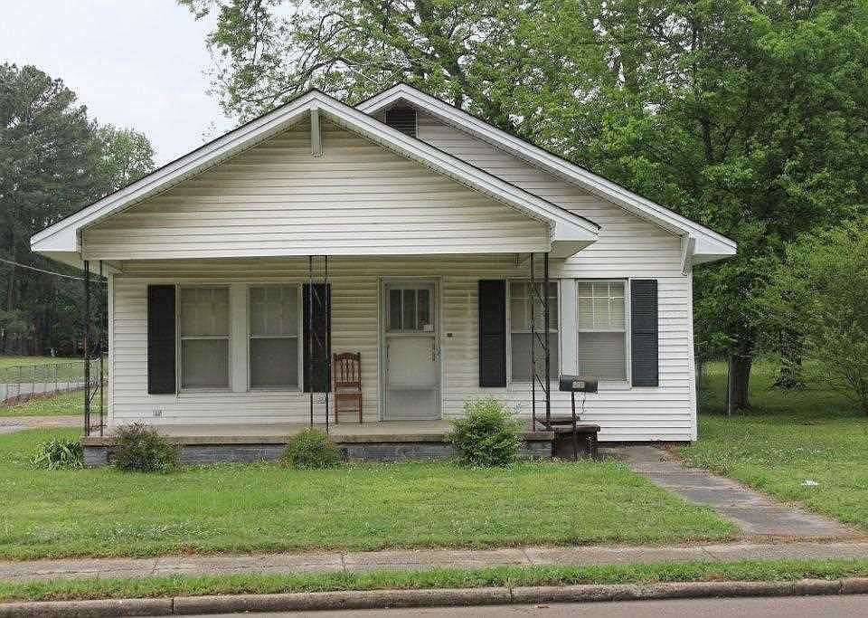 1st image of 211 S Church St