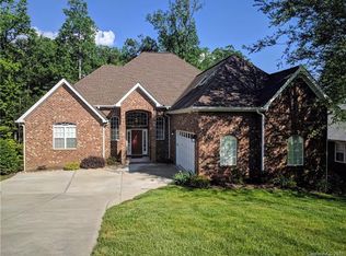 1334 Crown Ridge Dr, Fort Mill, SC 29708