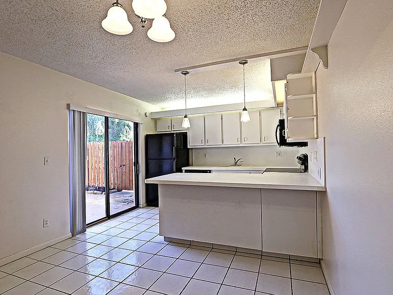 1556 Park Meadows Dr #1 — Photo 12
