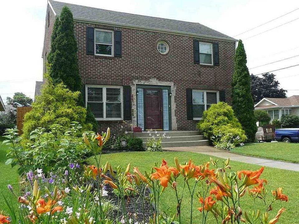 1st image of 1301 Prospect Dr