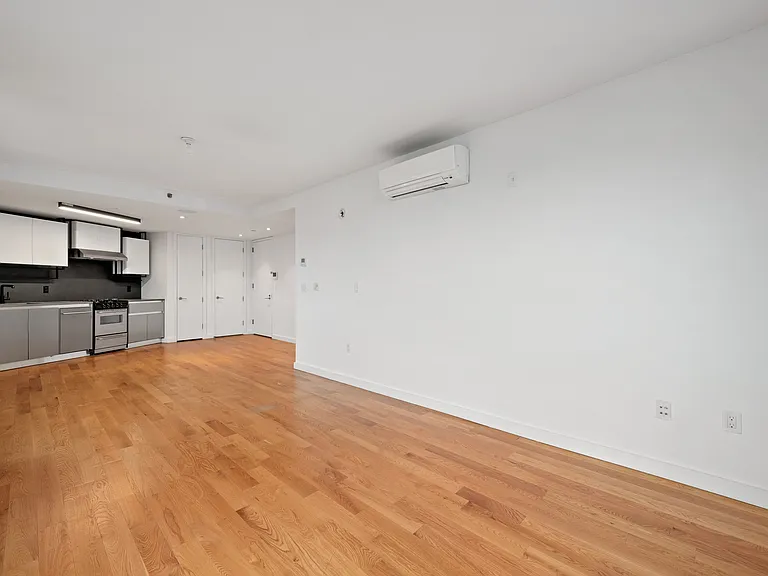 54 Noll St #356 — Photo 5