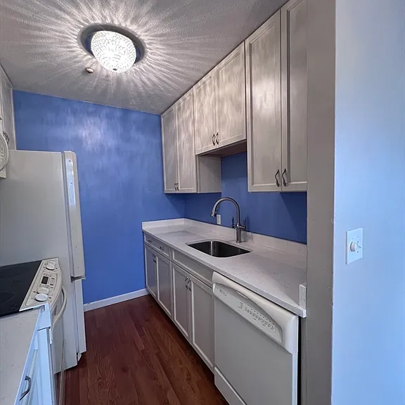 101 Waite St #D1 — Photo 9
