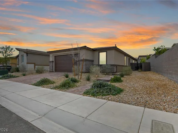 9715 Pacific Pine St, Las Vegas, NV 89143