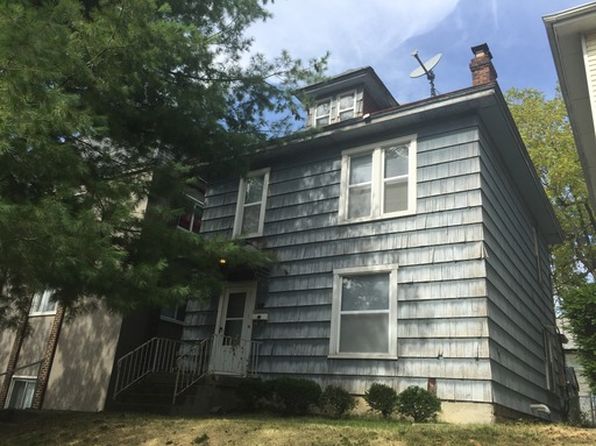 38 W Oakland Ave