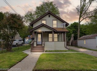 14 Hudson Ave, Pontiac, MI 48342