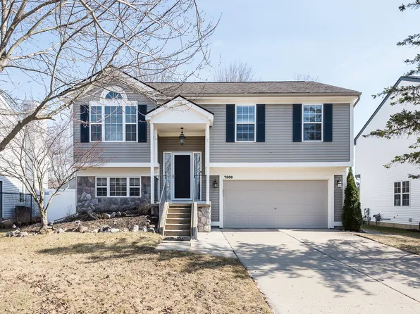 7509 Oakland Hills Dr, Ypsilanti, MI 48197