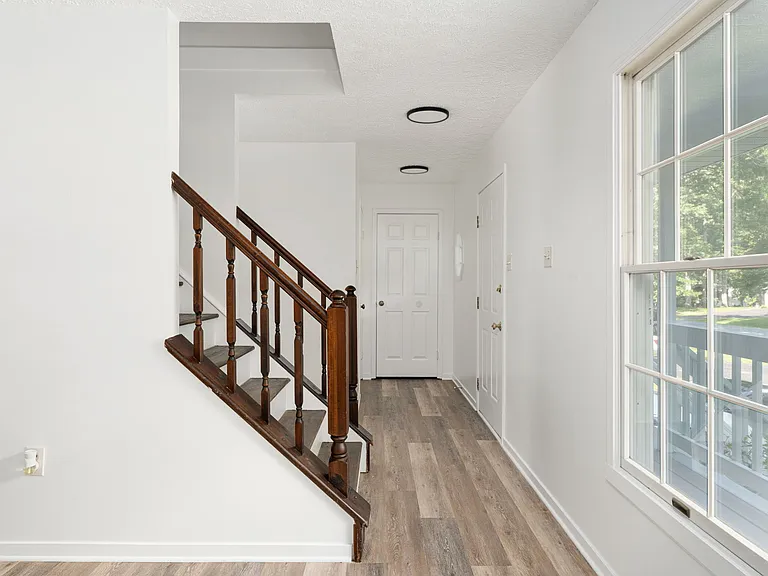 10905 Holleybrooke Dr — Photo 15