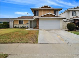 1426 E Helmick St, Carson, CA 90746