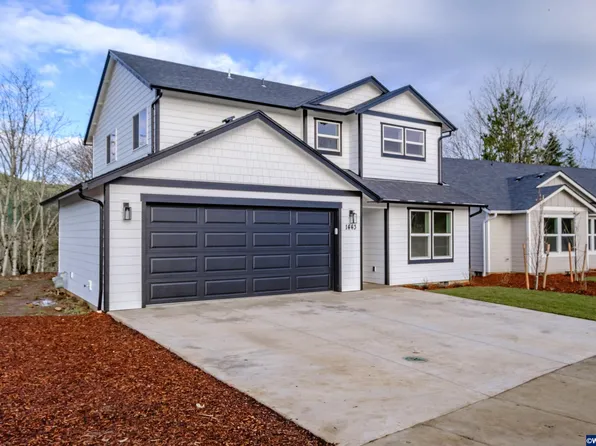 1443 45th Ave, Sweet Home, OR 97386