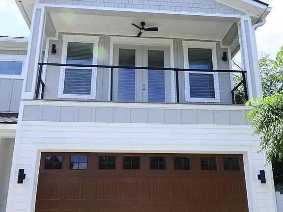 4th image of 626 4TH Avenue N