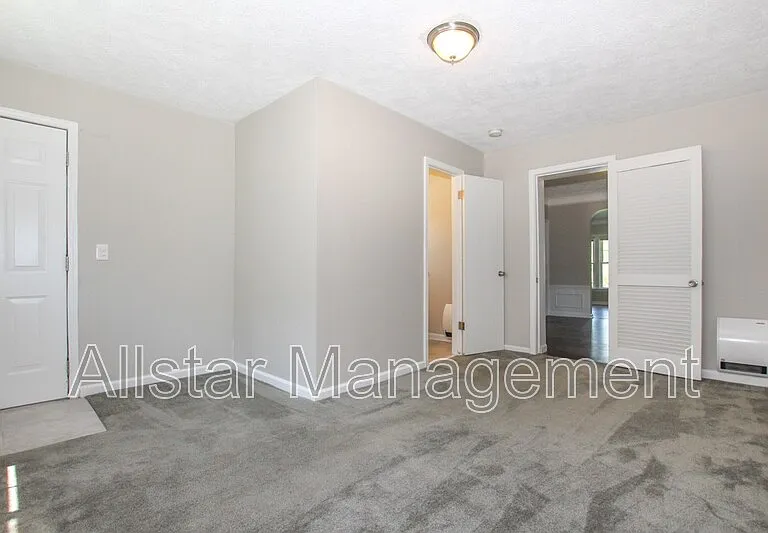 3690 Washington Blvd — Photo 16