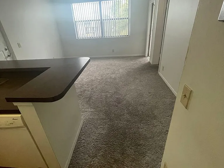 718 Executive Center Dr #36-7-36 — Photo 6