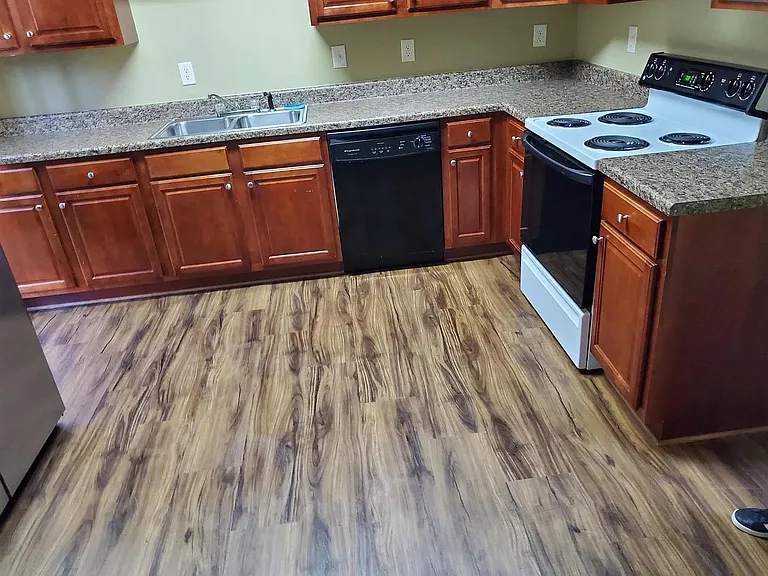 6409 Olmadison Pl — Photo 3