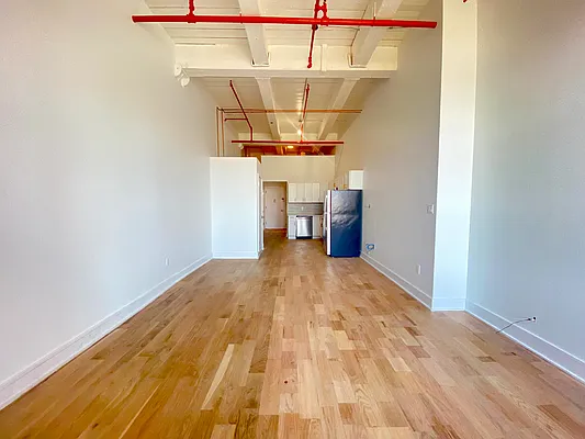 Rented by Dream Space Realty | media 17