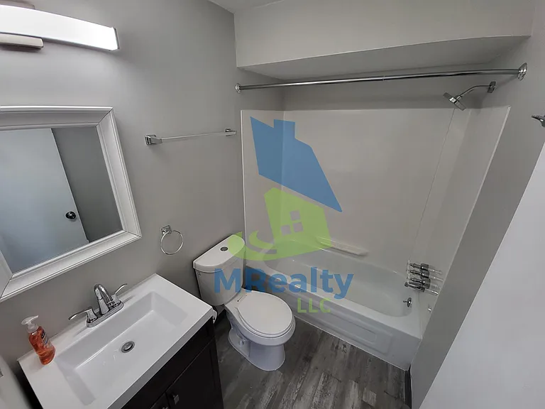 20411 E Twelve Mile Rd #9 — Photo 9