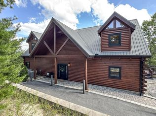 904 Autumn Ridge Way, Sevierville, TN 37876