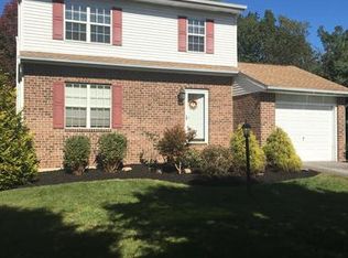 1701 Valley Vista Dr, York, PA 17406