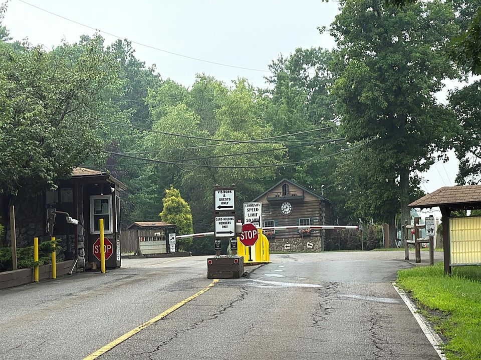 1st image of 101 Meadow Dr