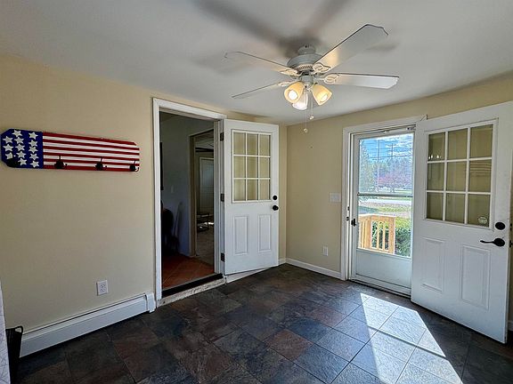 3rd image of 46 Forrest Road