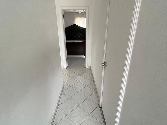 5th image of 86 Dongan Ave Floor 2