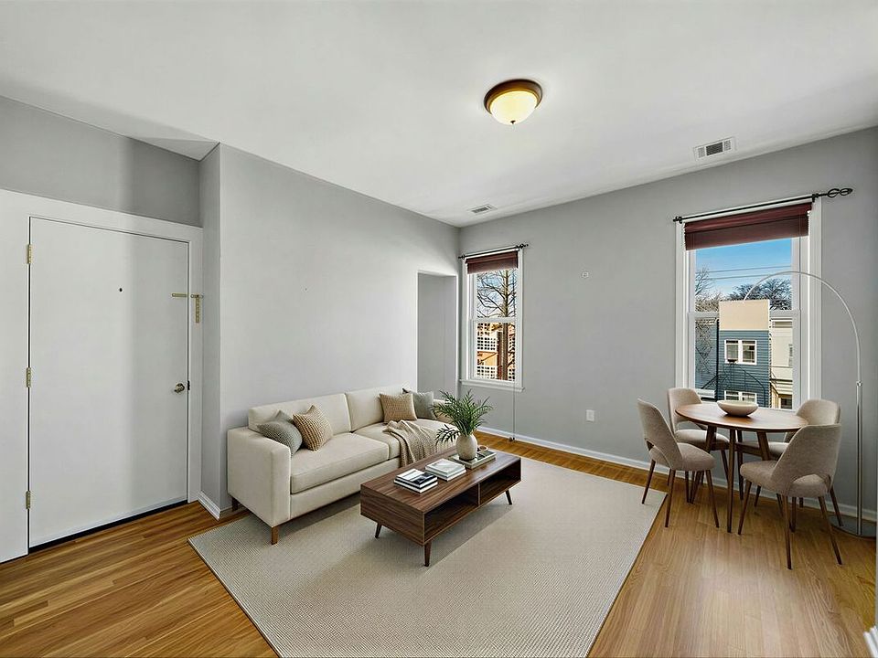 1st image of 364 New York Ave #3