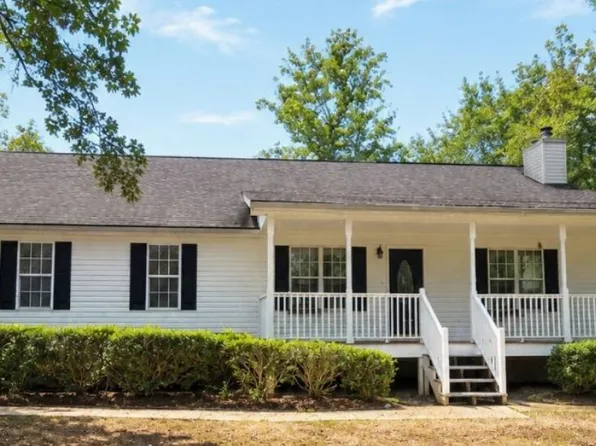 370 Jordan Rd, Ball Ground, GA 30107