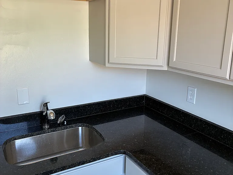 803 Hermosa Ave #803 — Photo 3