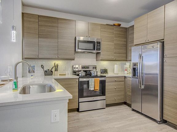 4th image of 3030 Elizabeth St #Id1035214p
