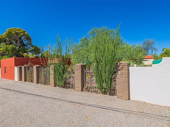 Private parking alongside here