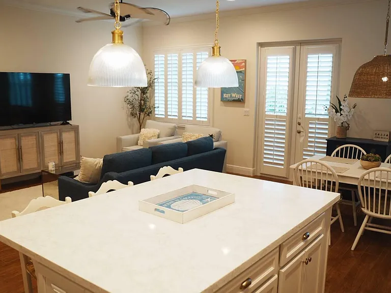 144 Ocean Breeze Dr — Photo 12
