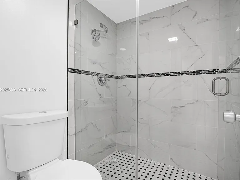 3401 N Country Club Dr #307 — Photo 12