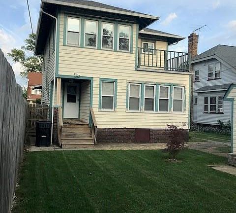 Rear house/yard/balcony/grill deck
