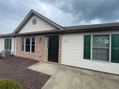 137 Arlington Dr #137, Slippery Rock, PA, 16057