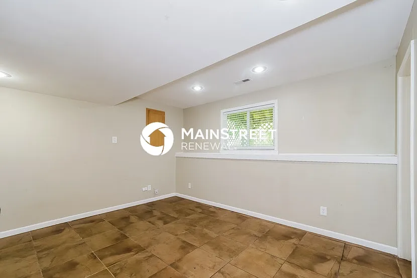 16101 Slater Ave — Photo 3