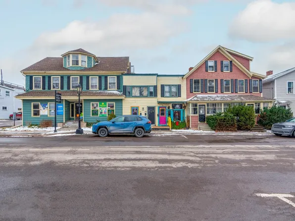 96 Kent St #82, Charlottetown, PE C1A 1M9