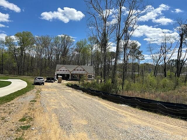 2nd image of 200 Bridlewood Dr #14