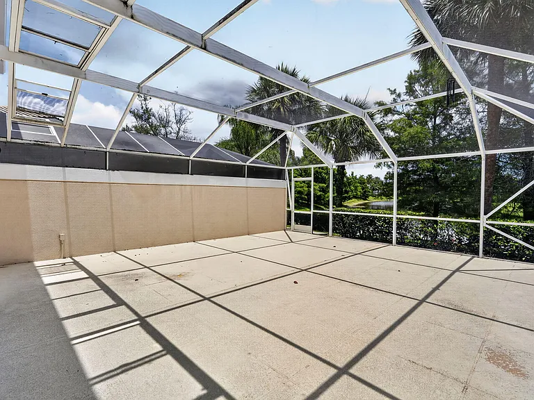 112 Santa Barbara Way — Photo 44