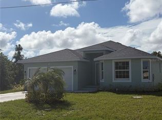 184 Wright Dr, Rotonda West, FL 33947