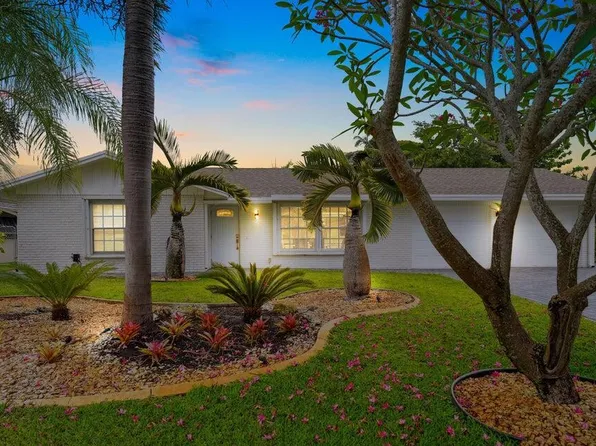 4091 Lakespur Circle N, Palm Beach Gardens, FL 33410
