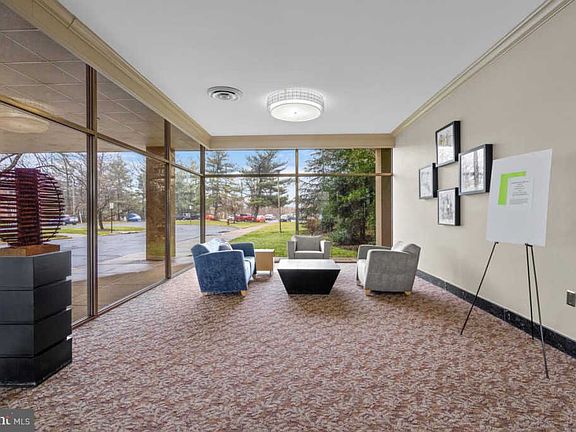 3rd image of 6621 Wakefield Dr APT 520