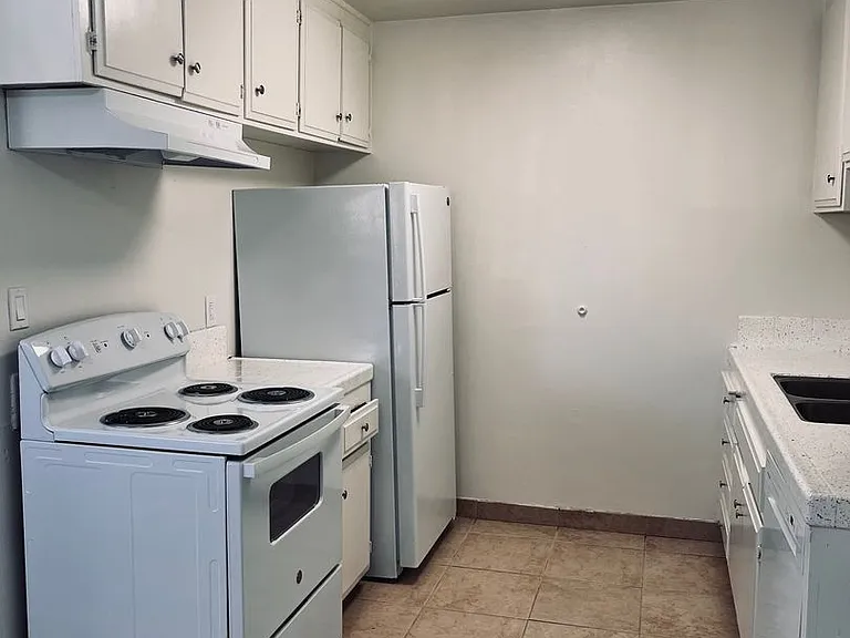 Florida Place — Photo 43