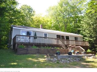 53 Quarry Cove Rd, Raymond, ME 04071