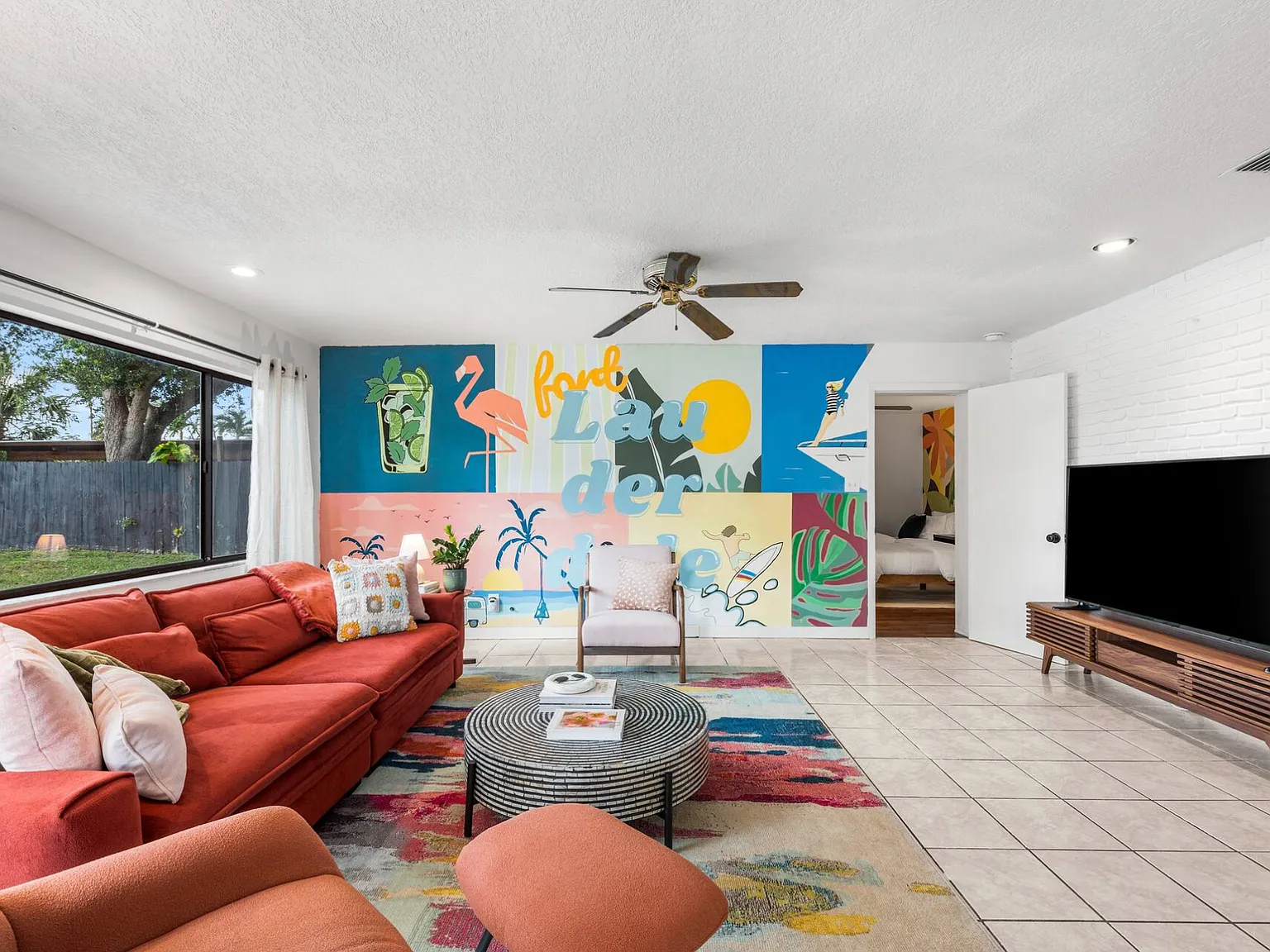 3 bed, 1874 sqft, $5,950 — Photo 3