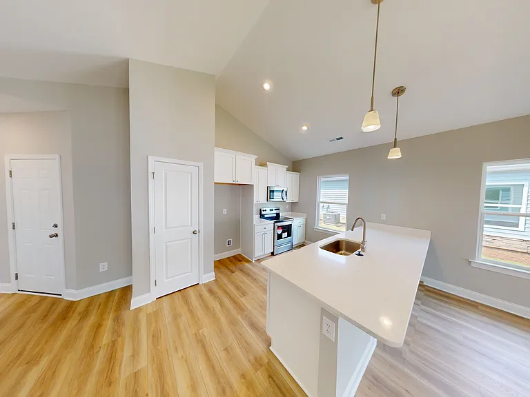 1056 Moen Loop — Photo 11