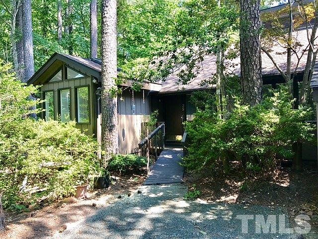 1st image of 35 Stoneridge Pl