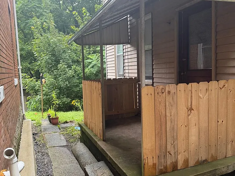 409 Evergreen Rd — Photo 4