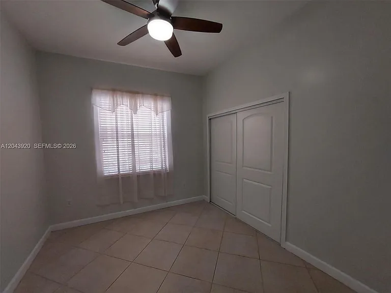 5350 SW 130th Ter #5350 — Photo 12