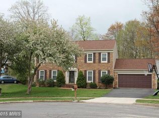 3805 Lieutenant Nichols Ct, Fairfax, VA 22033